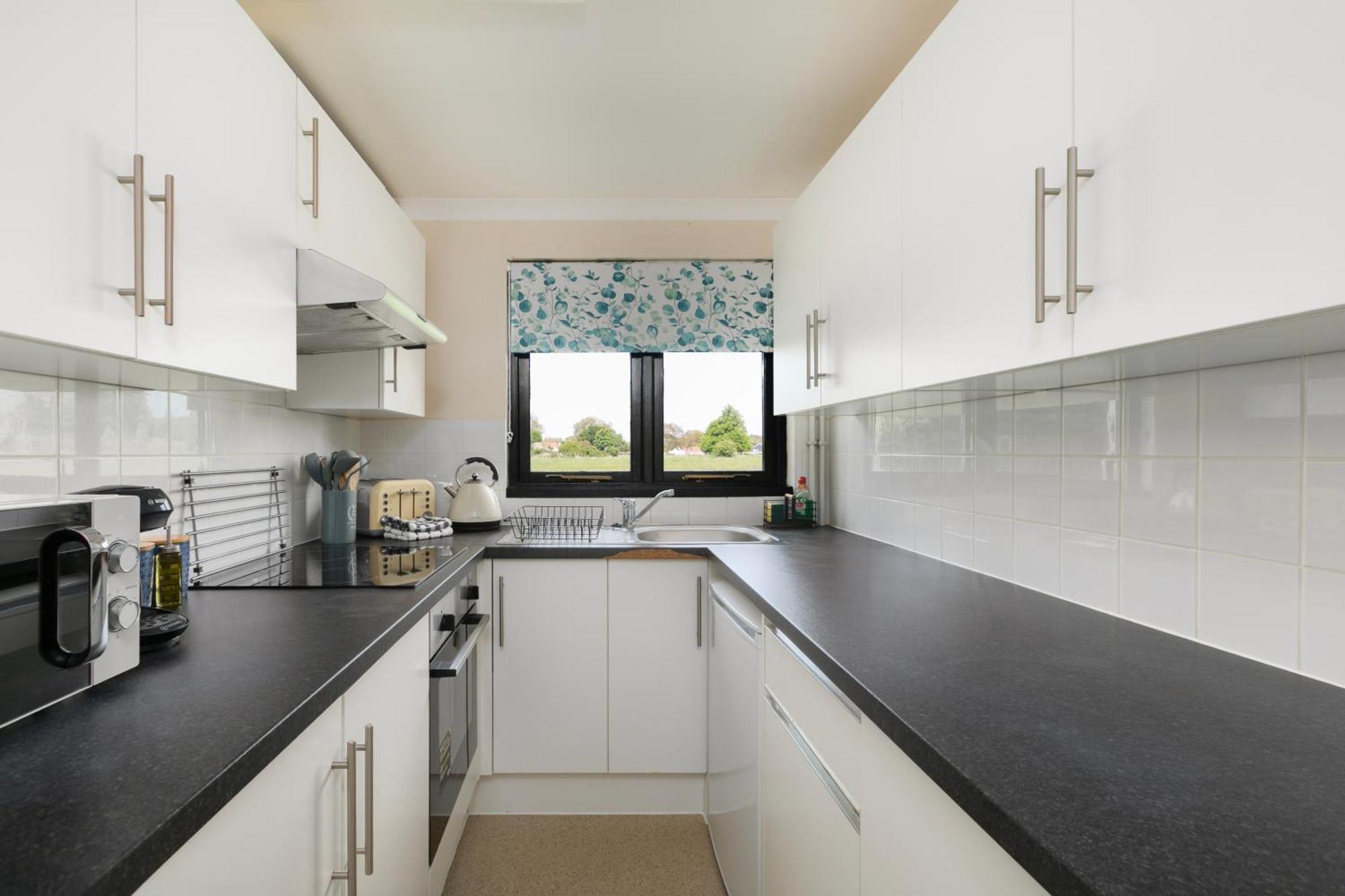 Rural Lodge Stay In Windsor! Hot Tub! Sleeps 20 Bray Exterior foto