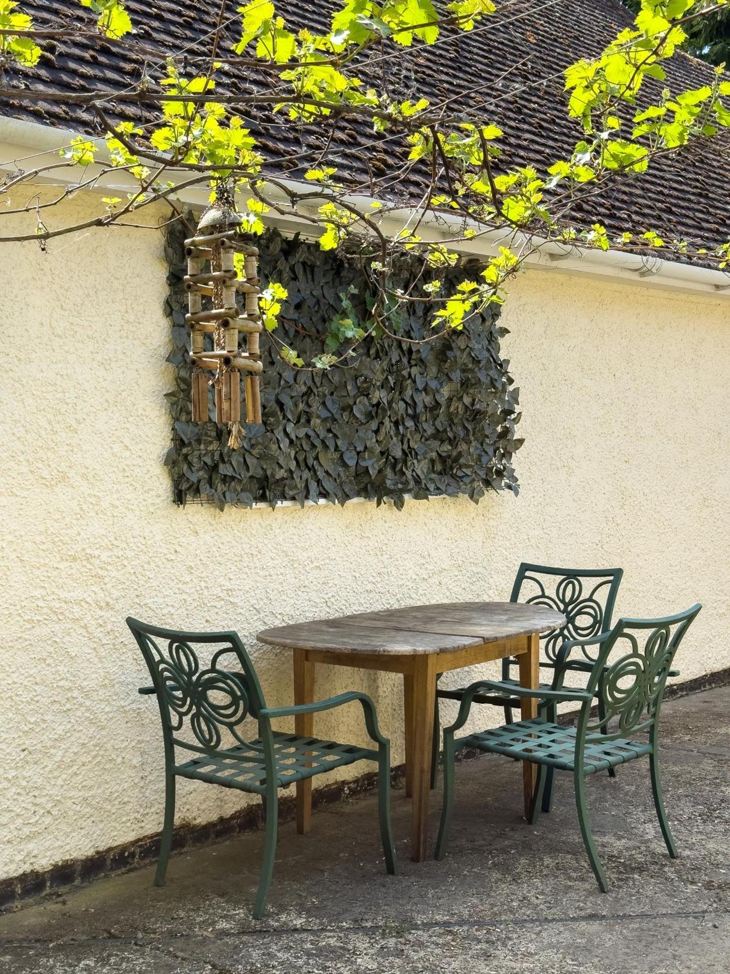 Rural Lodge Stay In Windsor! Hot Tub! Sleeps 20 Bray Exterior foto